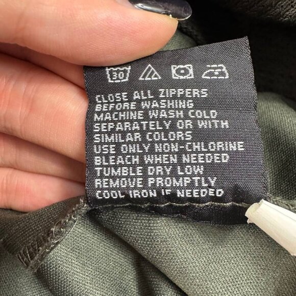 New Balance Men's Performance Hoodie – Olive Green, Size S RN130893 - Picture 10 of 16